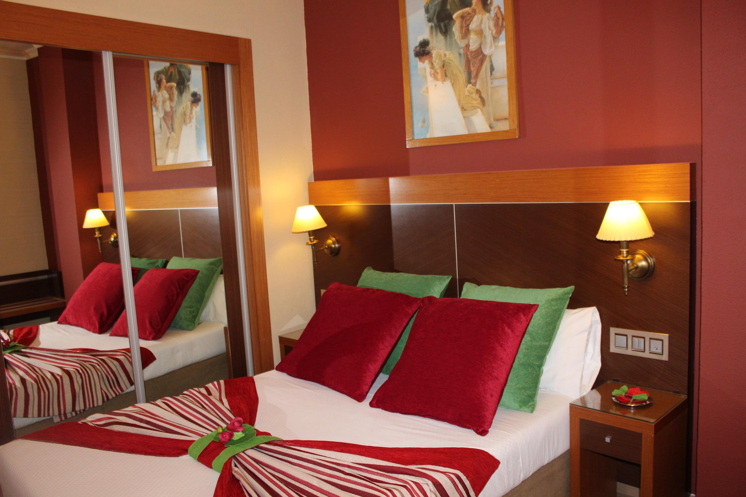 Hotel Regio 2 Кадис Екстериор снимка