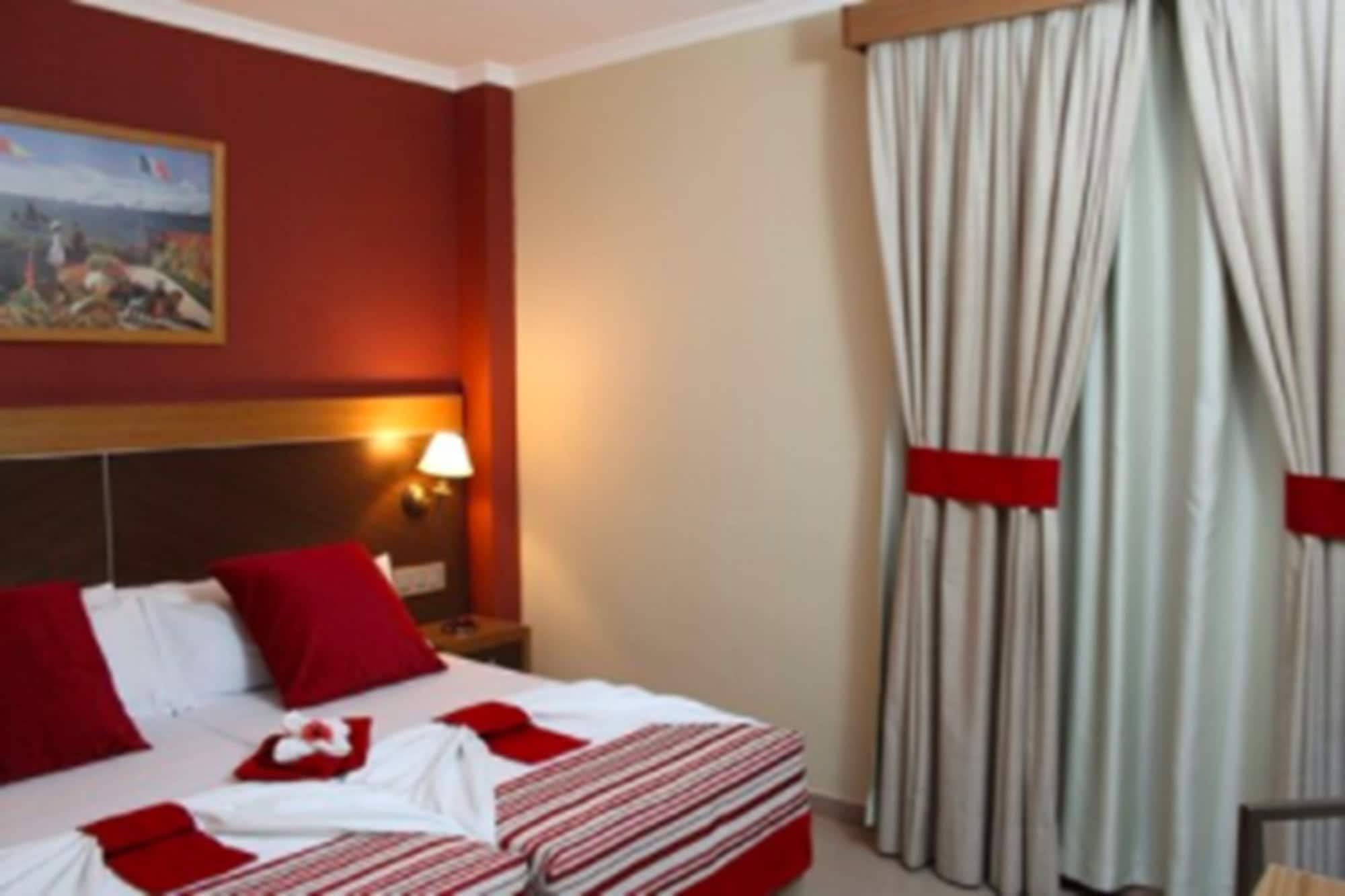 Hotel Regio 2 Кадис Екстериор снимка