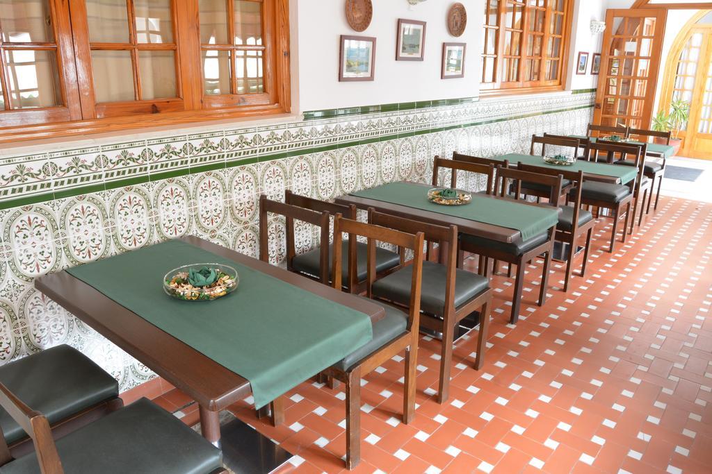 Hotel Regio 2 Кадис Екстериор снимка